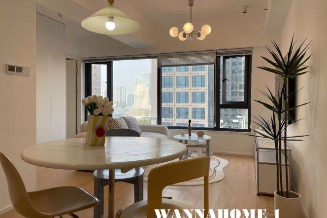 Spacious&Bright 1Bdr 1Bath Apt+Awesome View+L1/12/13 Han Zhong Rd+Great Building