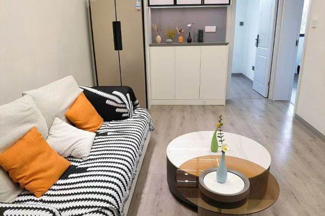 Modern 2Brs/1Lr/1Bt apt nr Zhongshan park,M2/3/4/11