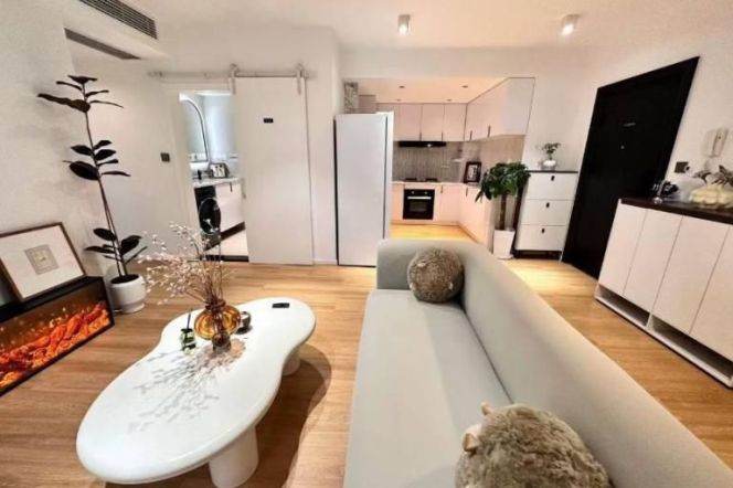 2 br modern high rise&floor heating&Oven&bathtub/Huangpu 15K