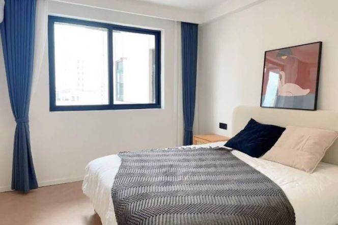 1 br newly renovated 78 sqm Apt&Central AC&Oven/Zhongshan Park 9K