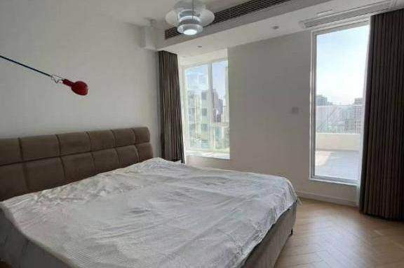 230 sqm 4 br penthouse&floor heating&roof terrace/Suzhou Creek 25K