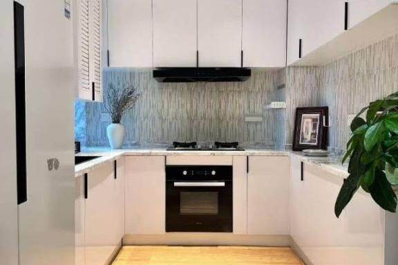 2 br modern high rise&floor heating&Oven&bathtub/Huangpu 15K