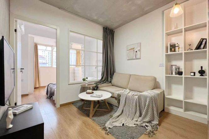 Modern 2br 1lr/elevator/bright room/brand furniture,Wuding rd@L14