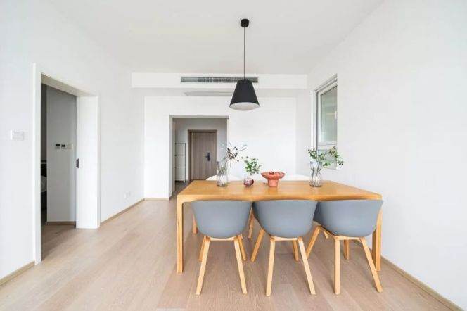 Super nice 2Br,Iapm,modern & bright