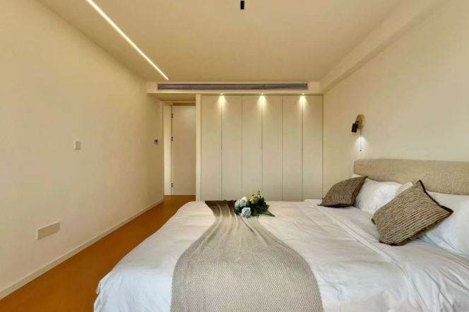 Jing'an large furnished 2br w/elevator