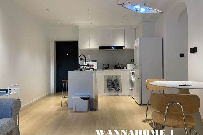 Top Compound+Modern&Spacious 2Bdrs 1Bath Apt+Grand Plaza+IAPM+W Nan Jing Rd