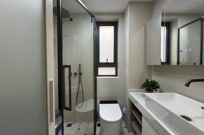 modern 3brs floor heating near Jing an temple only 17.3K