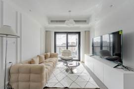 Elevator 3BR-New residential complex-2-minute walk to Line 11/15-Shanghai West Railway Station