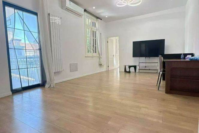 Big balcony green view 2BR Nr IAPM 17k