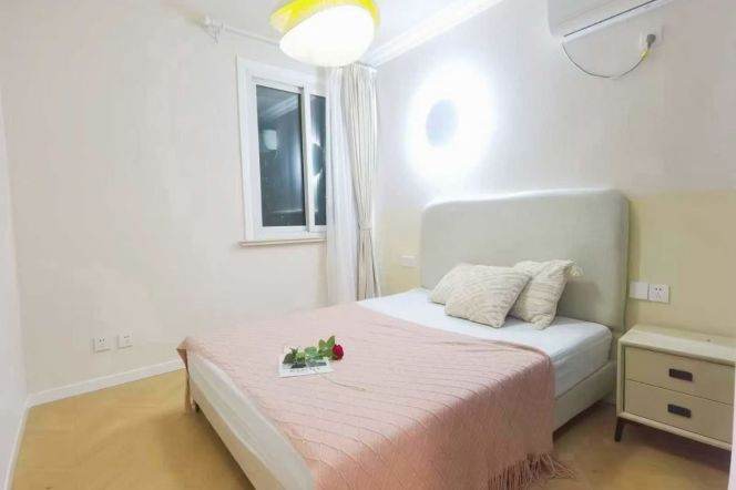 Spacious 2Brs/1Lr/1Bt apt nr Zhongtan rd,M3/4