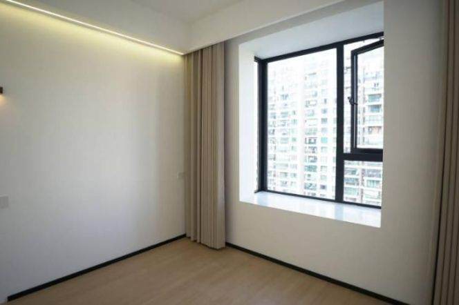 2 br 120 sqm newly renovated Apt&floor heating/ Suzhou Creek 15K