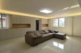 iapm/south Shaanxi rd 2br130sqm