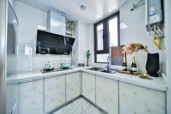 2br. Next to subway & big malls,Balcony. New compound, 5.1k