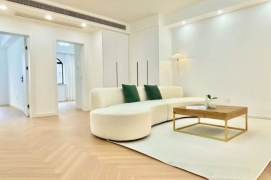 Modern 2br with elevator near Jing'an Temple