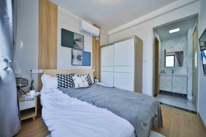 2br. Next to subway & big malls,Balcony. New compound, 5.1k