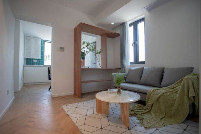 Beautiful 1+1brs@elevator near Zhongshan Park