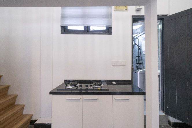 Hengfu Gem: Charming LOFT & Courtyard | Viral Location & Great Transport | 5,900 RMB