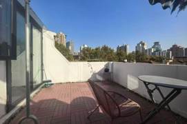Brightly 2rooms with terrace in west jianguoxi rd