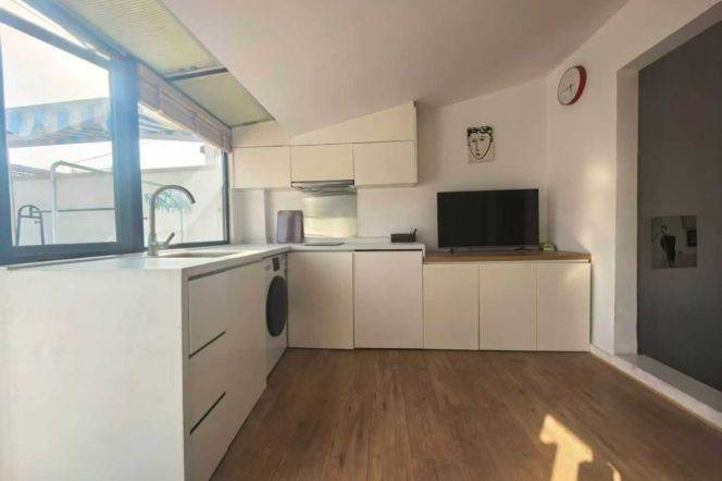 Brightly 2rooms with terrace in west jianguoxi rd