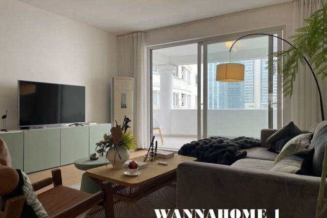 Spacious&Modern 3Bdrs 2Baths Apt+Huge Open Balcony+Awesome View+Top Compound