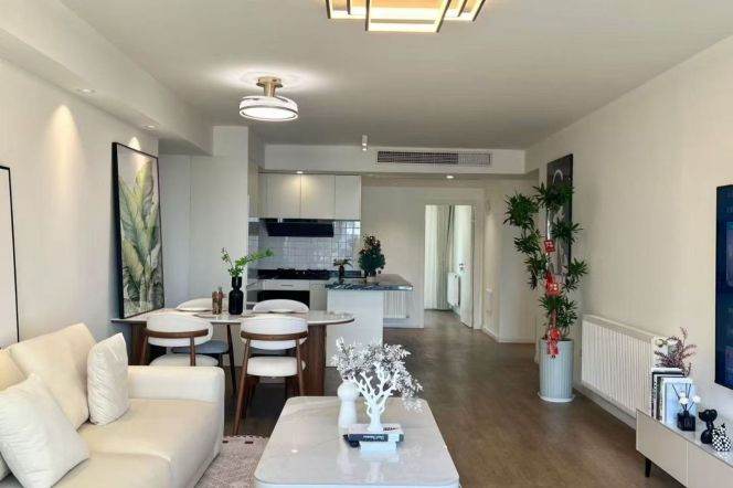 brand new 3brs floor heating modern furniture in Zhong shan park 