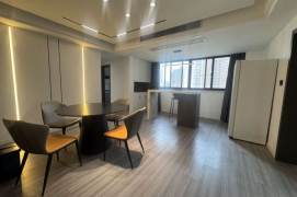 3B2B,Good Lighting,Near ChangPing road station,Line 7
