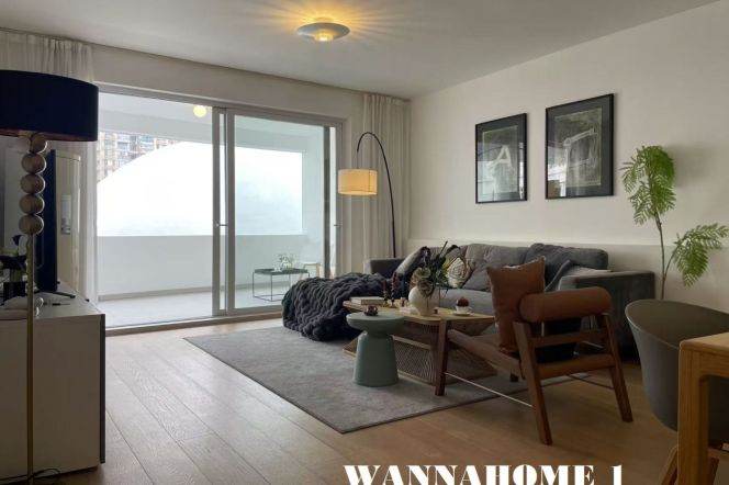 Spacious&Modern 3Bdrs 2Baths Apt+Huge Open Balcony+Awesome View+Top Compound