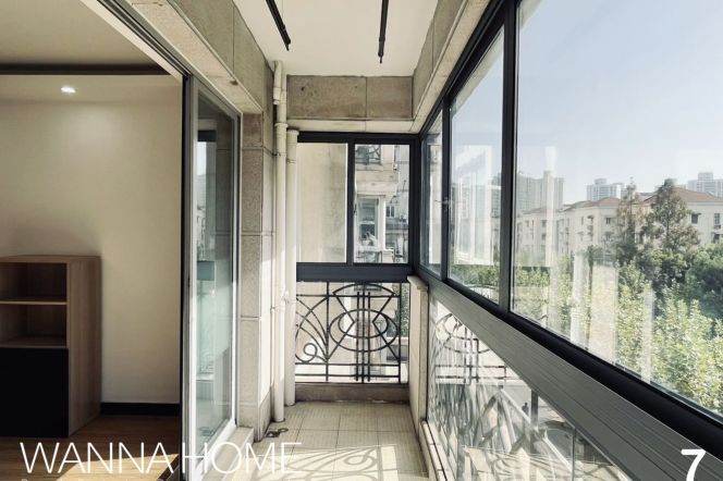 Garden Compound/Hongqiao+Gubei/Elevator/Balcony/Large Storages/Cozy3br2bt