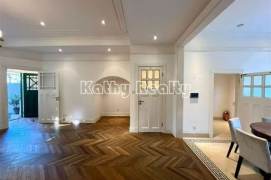 Whole lane house 5BR 3Baths Changshu Rd 63k