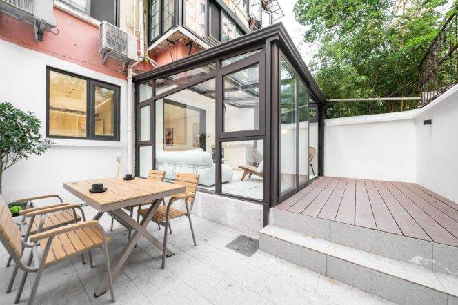 Beautiful 2Br near Iapm,big garden,