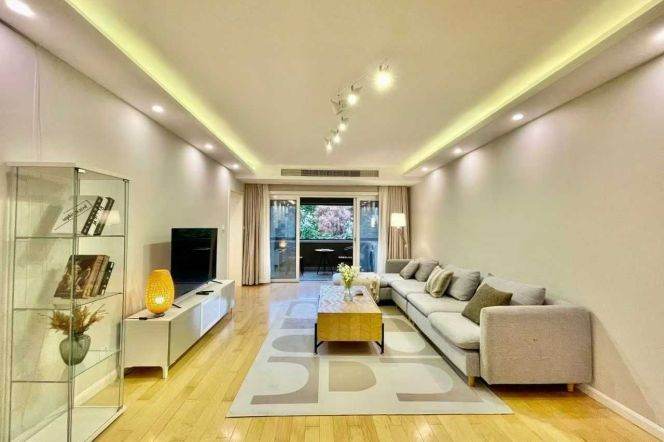 Quality 3+1br with Clubhouse @Julu Rd &South Shaanxi Rd    