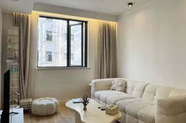 Cozy 1Br + balcony + floor heating | Changping rd L7 & Jing'an Temple L2/7