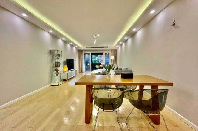 Quality 3+1br with Clubhouse @Julu Rd &South Shaanxi Rd    