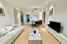  Renovated 2br apt at Huangpu   L4&9