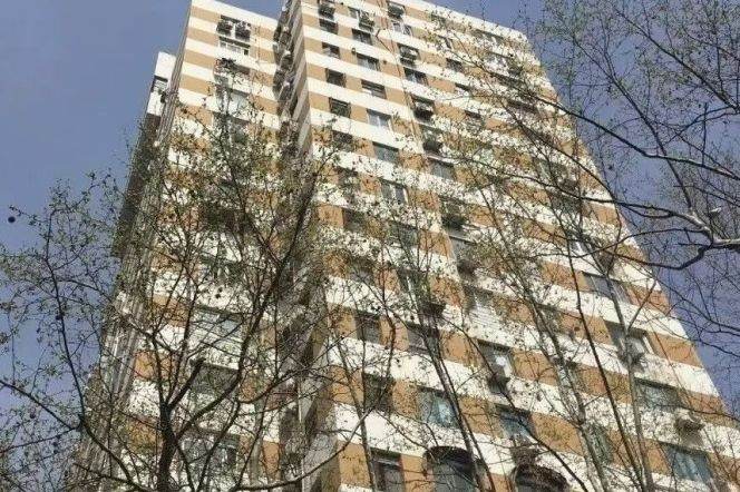 Kangping building- modern- oven- bright- elevator- good location-quiet room