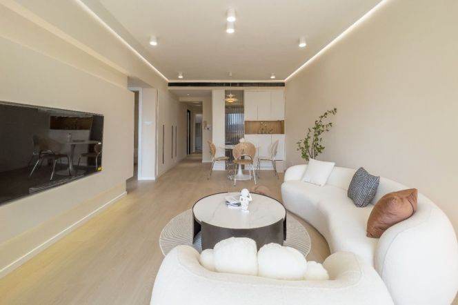 Wuding Rd metro/2br1bt/central AC/floor heat/oven