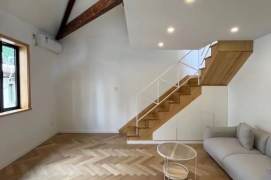 High ceiling 1Br/1Lr/1Bt apt nr South shanxi rd,M1/10/12