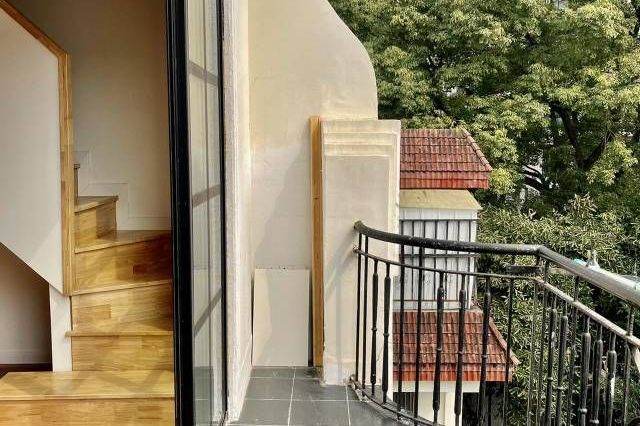 1 br 78 sqm chic &cozy old house &outdoor /Julu rd 10K