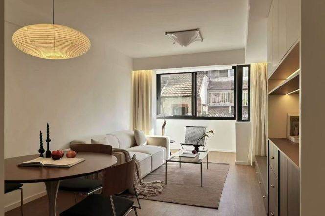 Jing an temple 2brs 95sqm floor heating 