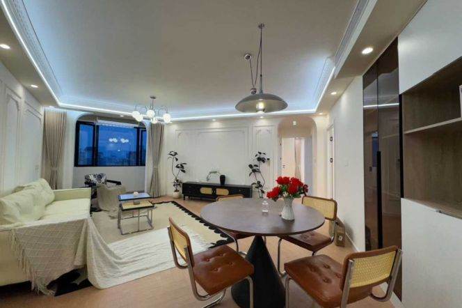 Anshun Rd/ Kaixuan Rd high floor 2+1brs apt with floor heating;L10