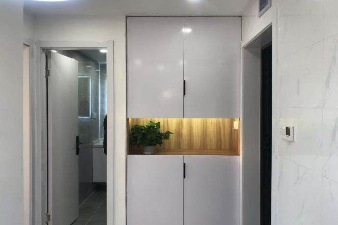 Jiaotong University elevator 1BR apartment