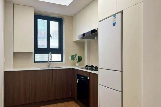 Jing an temple 2brs 95sqm floor heating 