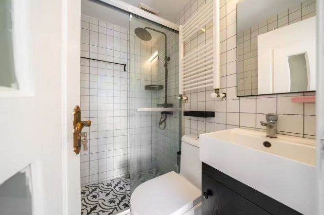 Hengshan rd 2BR 2BATH apartment