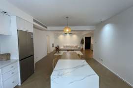 Spacious 4Br,Nr Zhong Shan Park station,L2,3,4