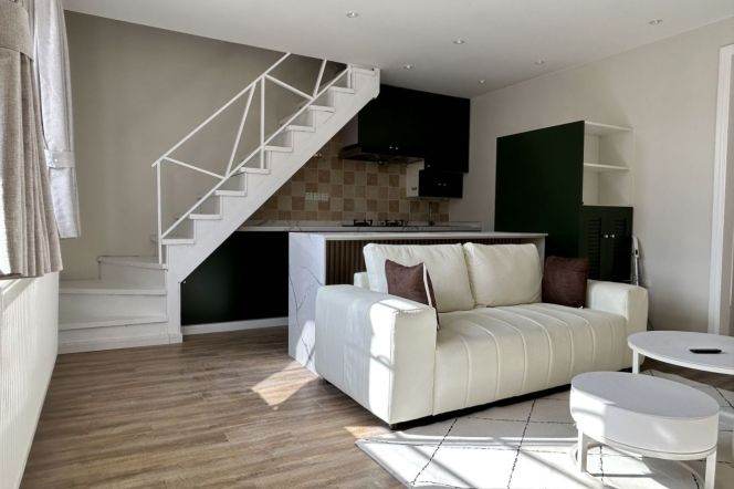 Modern 2Br-2bathr Apt + wall heating | Changshu & South Shanxi rd & Iapm