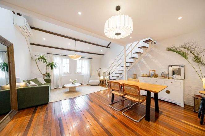 Character Yongjia Rd 3BR+2BA with Terrace/Wallheating/Oven 16.2K 