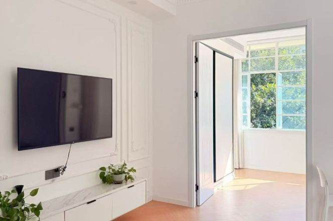 Jiaotong University 1BR apartment