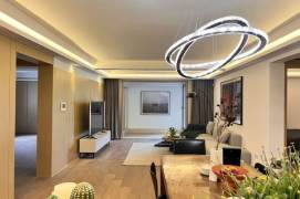 Morden 4brs with floor heating  between Zhong shan park Hong qiao area