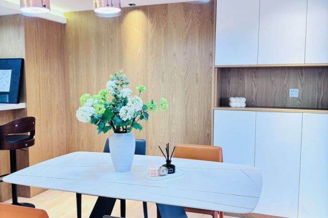 3BR 2BTH w/ Balcony nr WuDing RD M14