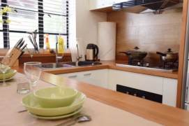 1 br near L2/L7/L14 jing'an temple station+floor heating